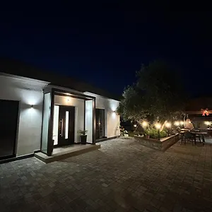 Mucenji Guest house Permet